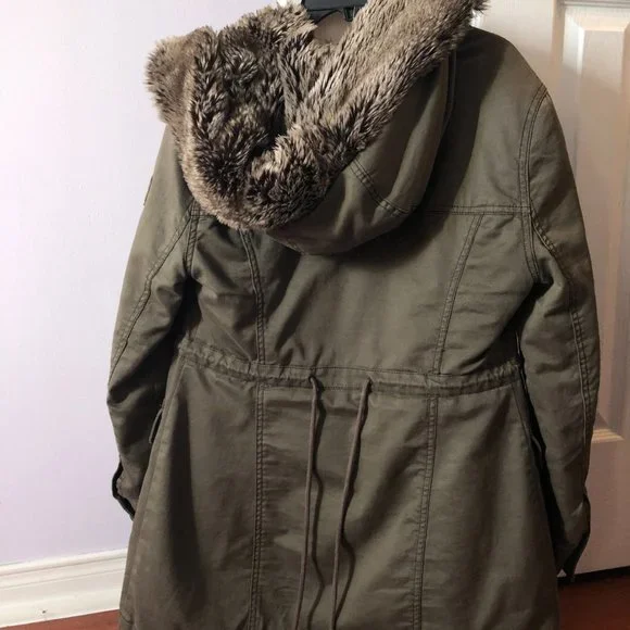 Winter Jacket - Picture 2 of 3
